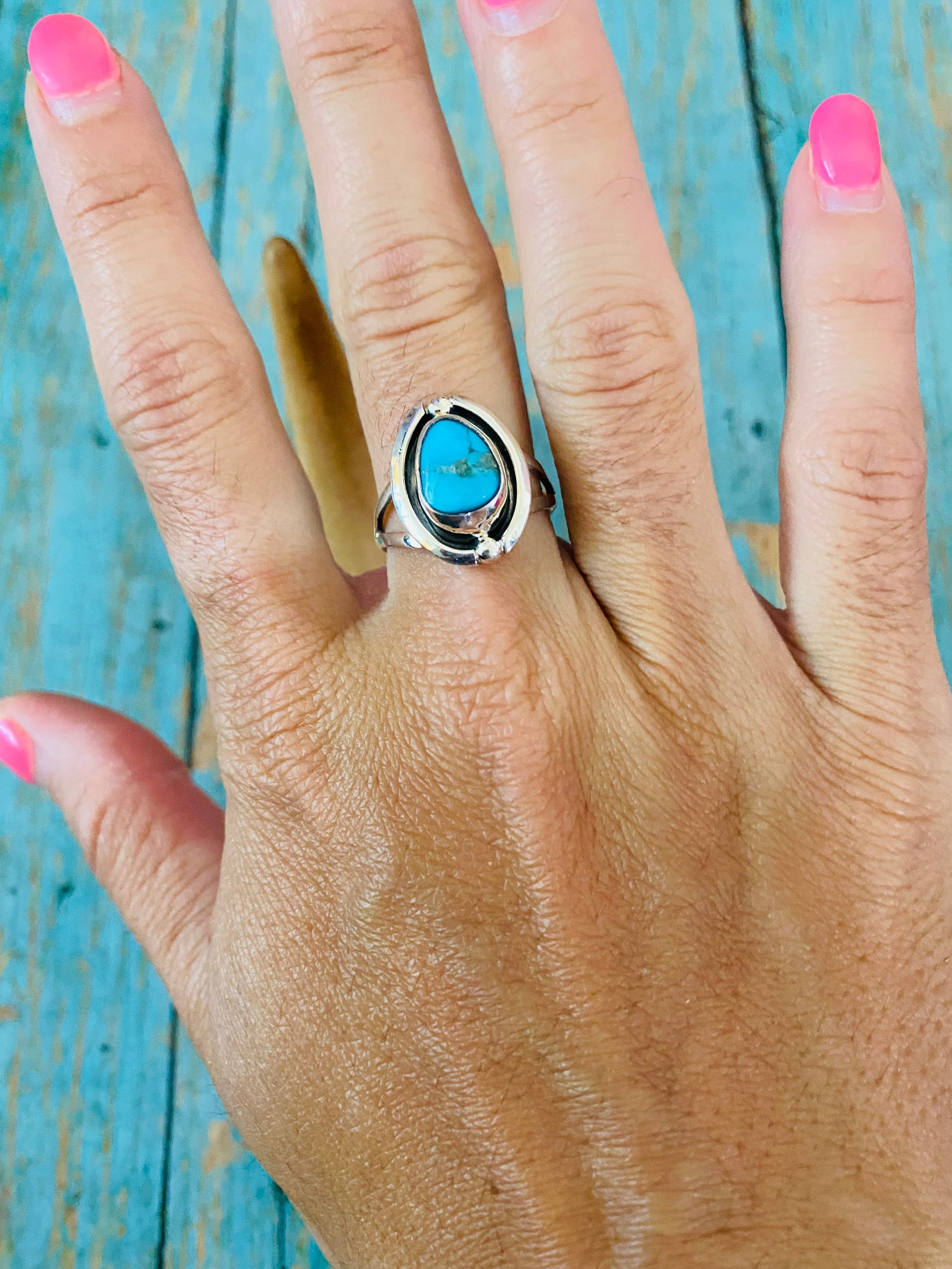 Navajo Kingman Turquoise & Sterling Silver Ring Size 6.5