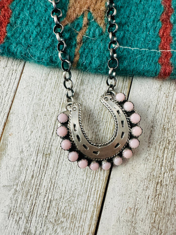 Navajo Queen Pink Conch & Sterling Silver Horseshoe Necklace