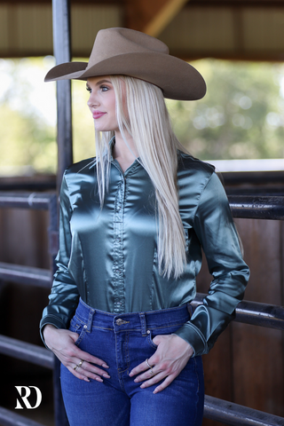 SEA GLASS SATIN PERFORMANCE RODEO SHIRT