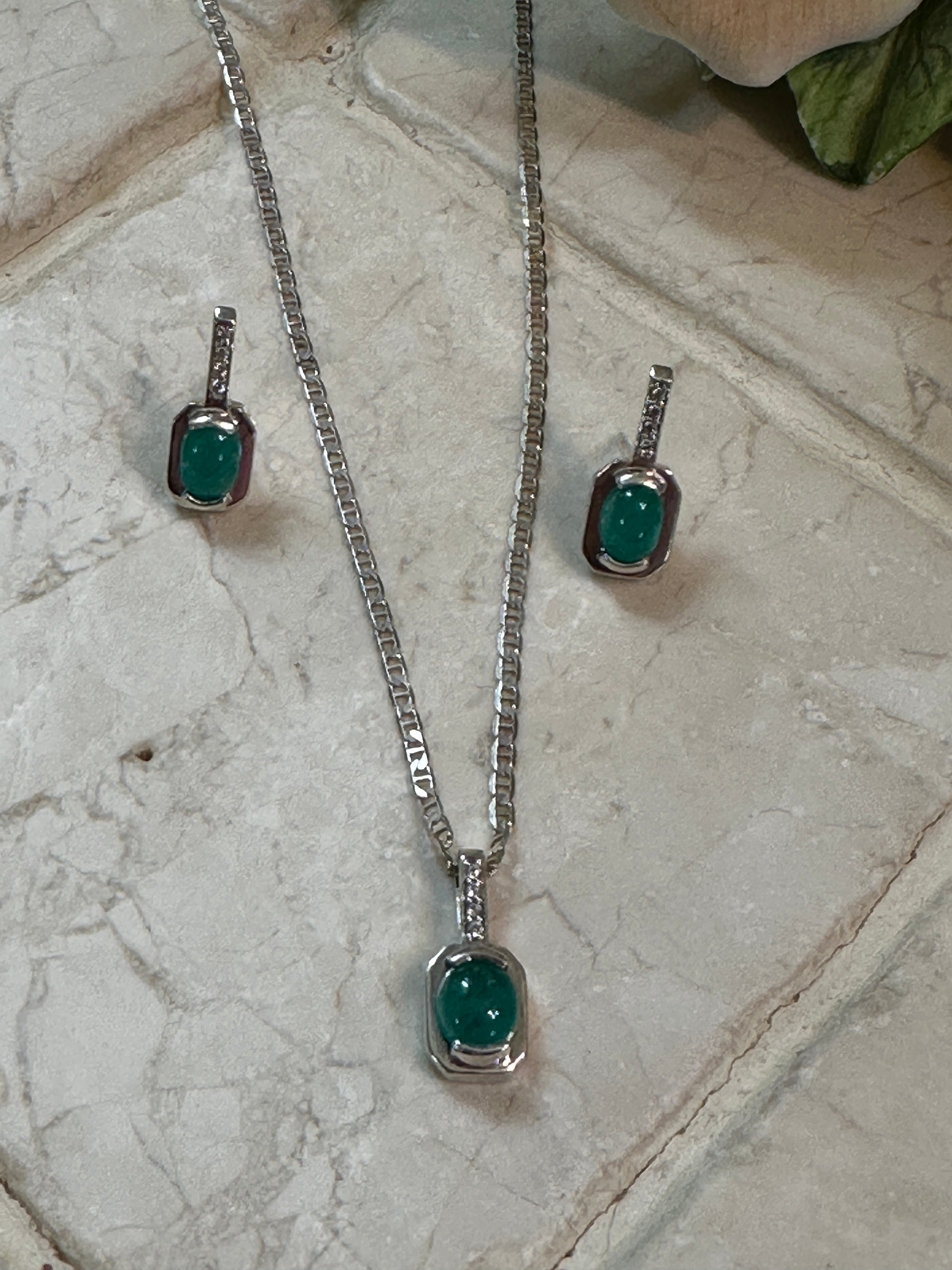 Colombian Emerald Necklace & Earrings Set in Sterling Silver dangles 1ct set 5