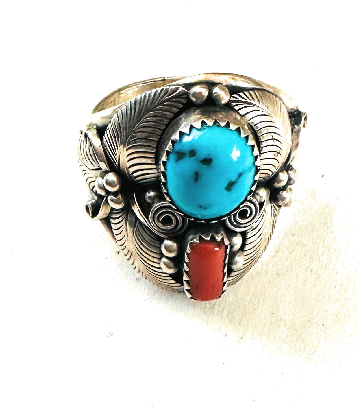 Old Pawn Vintage Navajo Sterling Silver, Kingman Turquoise & Coral Ring Size 12