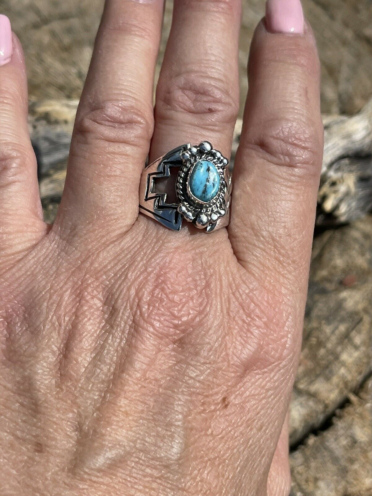 Gorgeous Navajo Turquoise And Sterling Silver Adjustable Ring