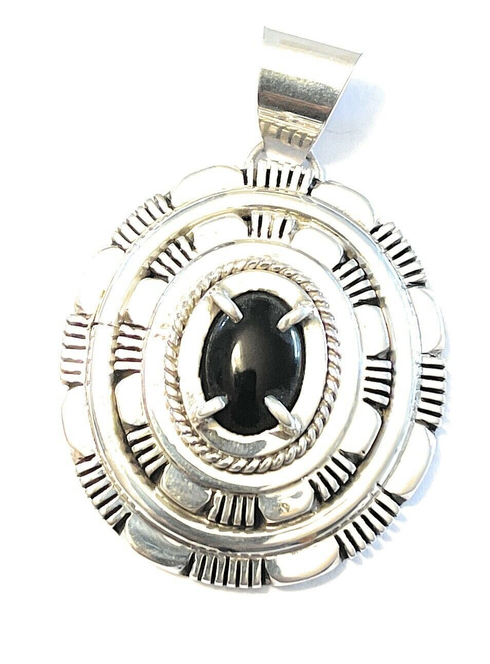 Navajo Sterling Silver Black Onyx Elegant Pendant Signed TSF E. KEE