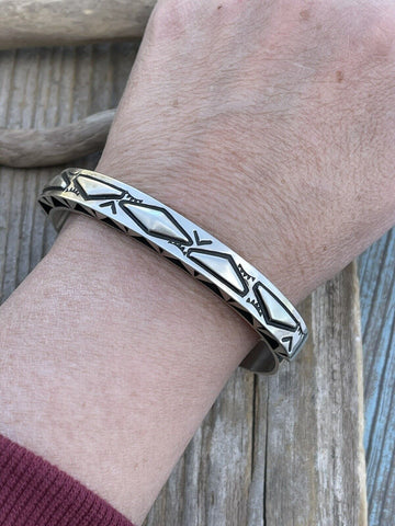 Leander Tahe Hand Stamped Sterling Navajo Bracelet Signed