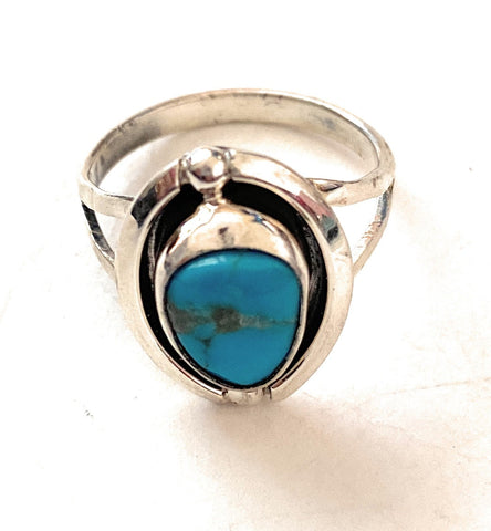 Navajo Kingman Turquoise & Sterling Silver Ring Size 6.5