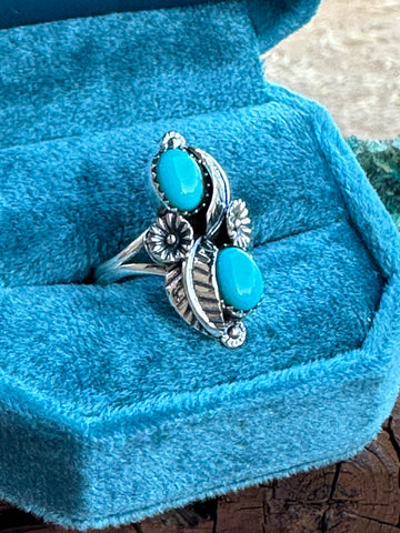 Flowering Kingman Turquoise & Sterling Silver Ring