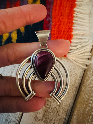 Navajo Sterling Silver & Purple Spiny Oyster Naja Pendant