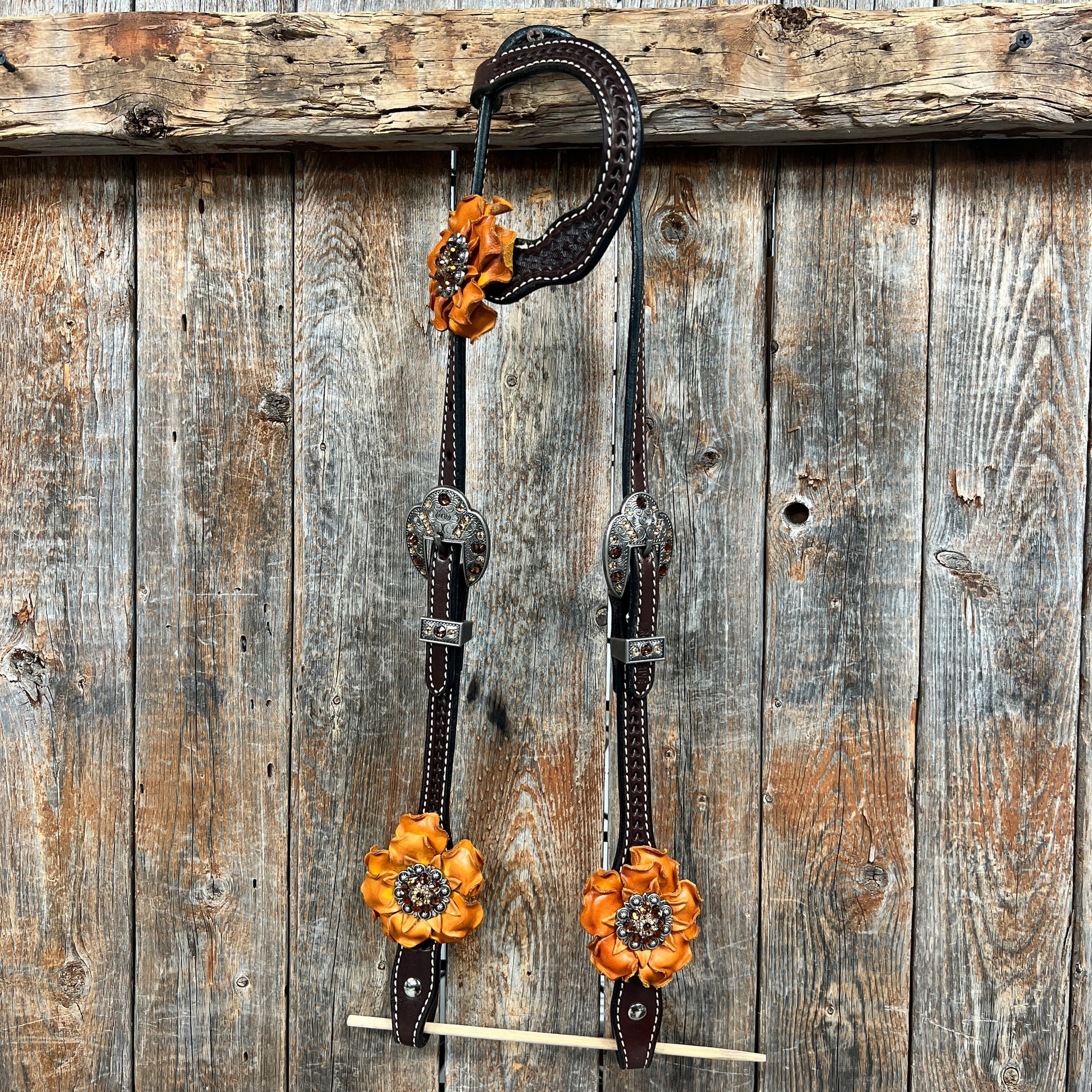 Dark Oil Basketweave Champagne - Topaz Browband/One Ear Tack Set