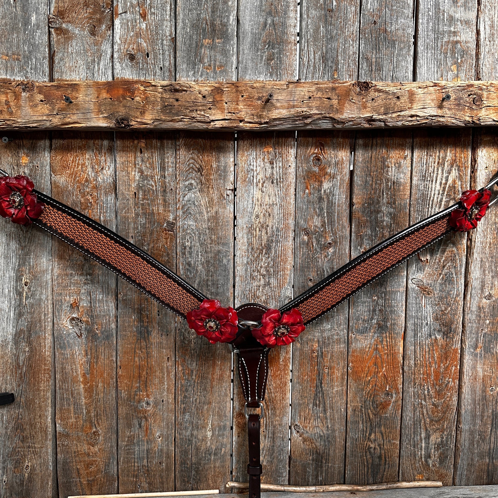 Foxtail Ruby - Champagne Browband/One Ear Headstall & Breastcollar Tack Set