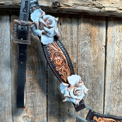 Two Tone Floral Triangle White Rose One Ear / Gladiator Breastcollar Tack Set