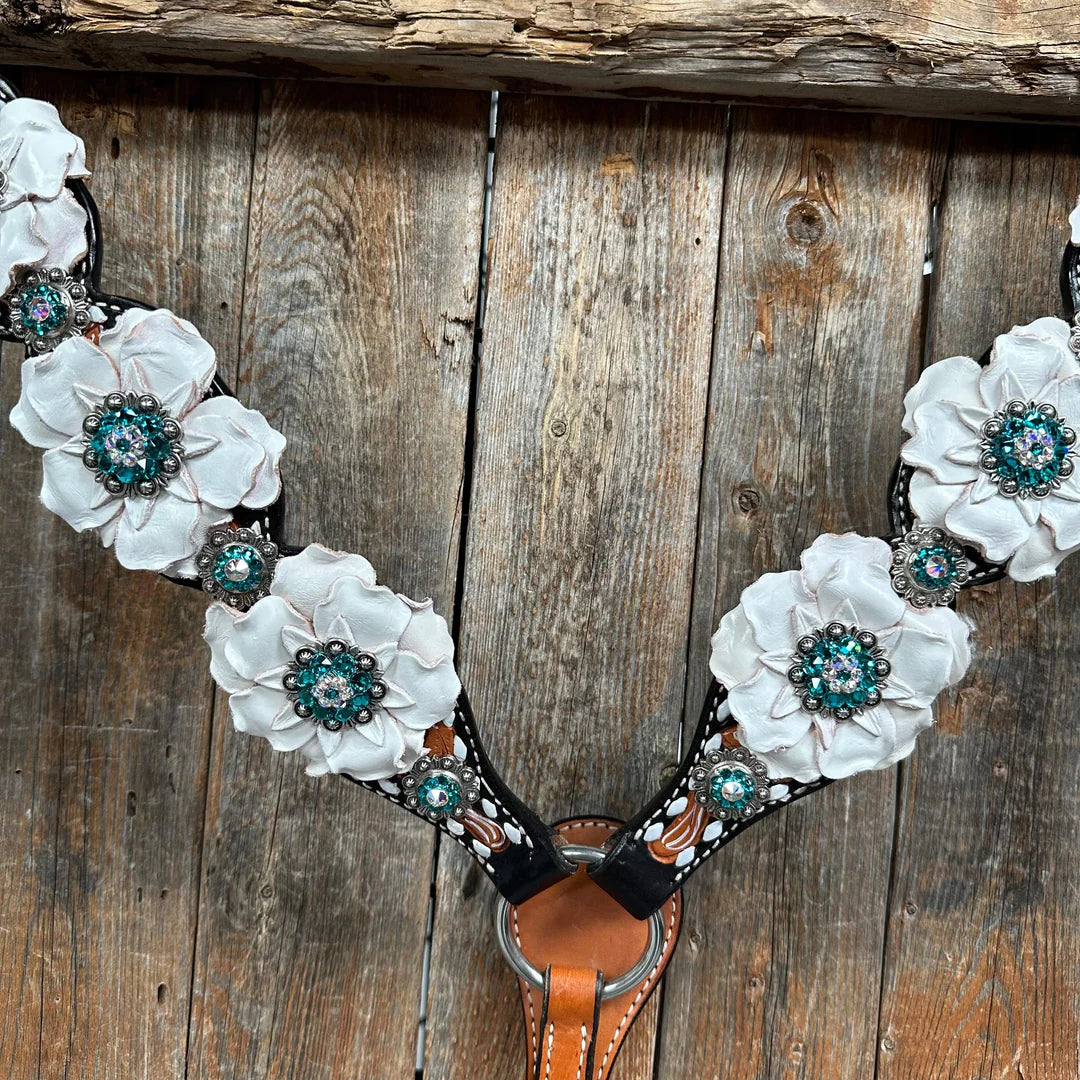 Classic Teal & White One Ear / Breastcollar Tack Set