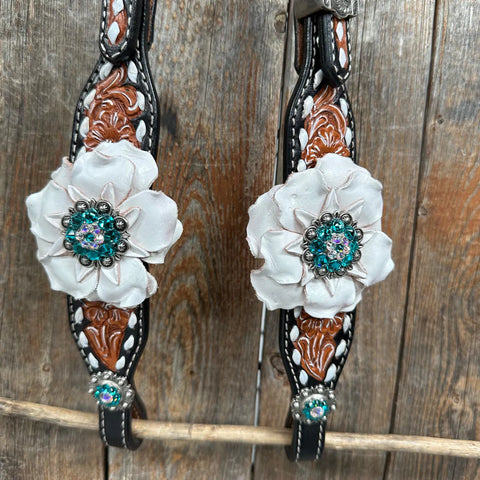 Classic Teal & White One Ear / Breastcollar Tack Set