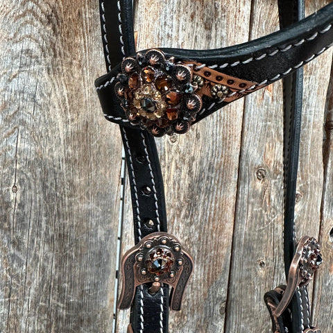 Feathered Arrow Jet and Topaz One Ear/ Breastcollar Tack Set