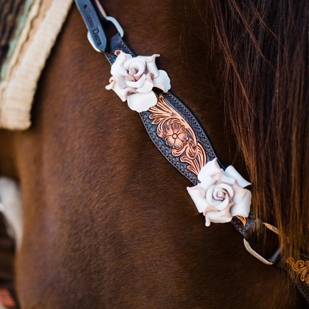 Two Tone Floral Triangle White Rose One Ear / Gladiator Breastcollar Tack Set