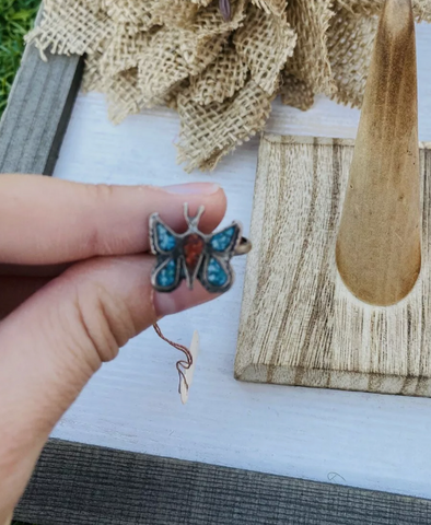 Old Pawn Vintage Navajo Sterling Silver, Turquoise & Coral Butterfly Ring Size 5