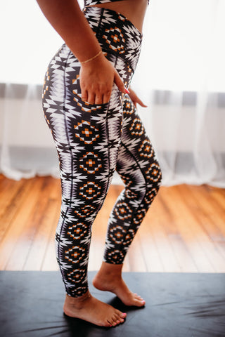 DEL RIO FULL PRINT CROSSOVER LEGGINGS