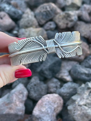 Navajo Sterling Silver Hand Crafted Feather Bracelet Cuff