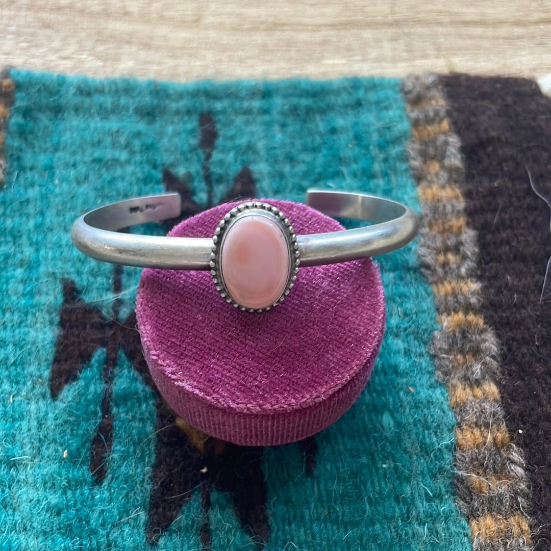 Navajo Pink Conch & Sterling Silver Adjustable Oval Cuff Bracelet Signed