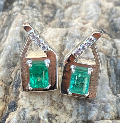 Colombian Emerald Earrings in Sterling Silver set 2