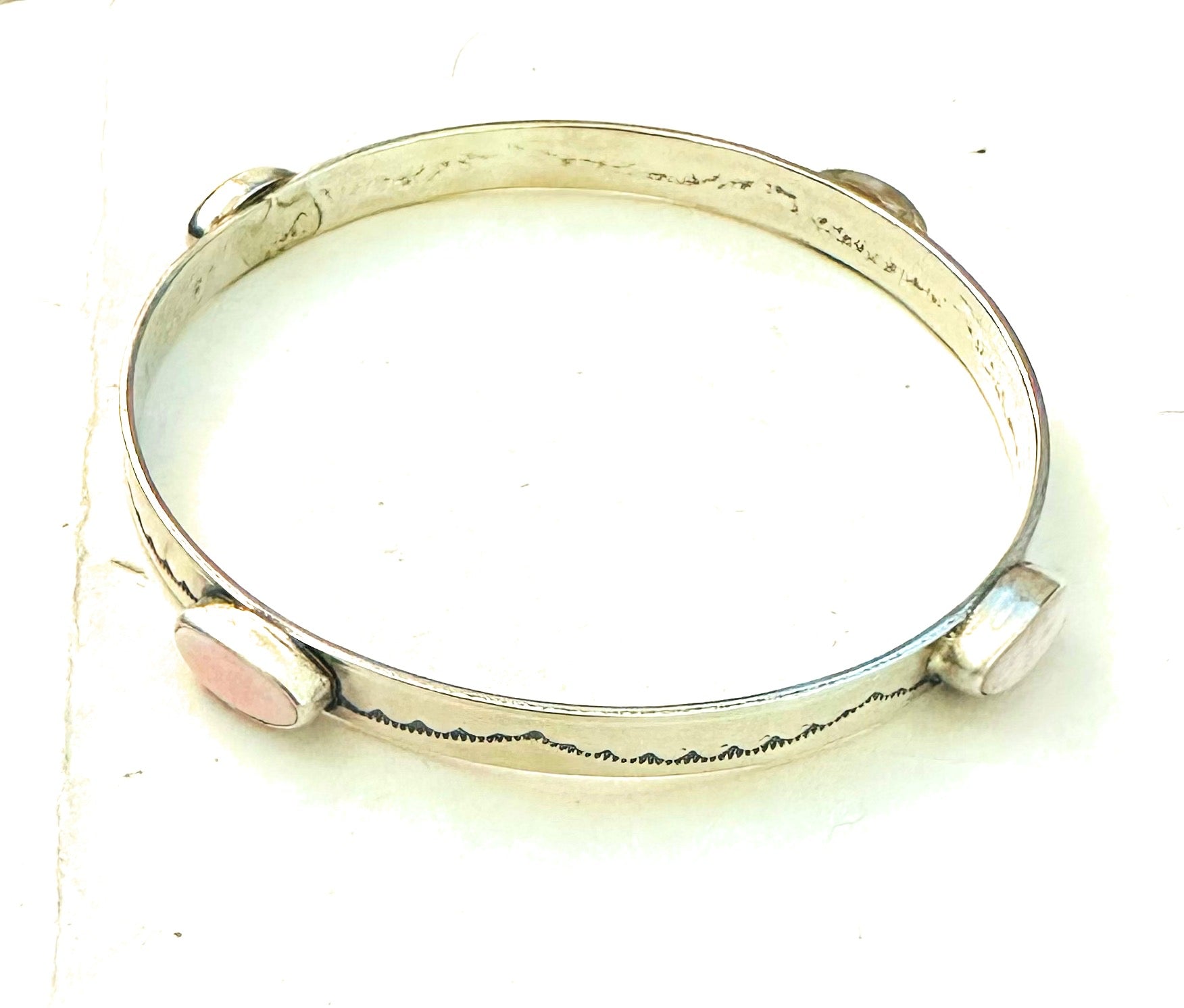 Navajo Queen Pink Conch Shell & Sterling Silver Bangle Bracelet