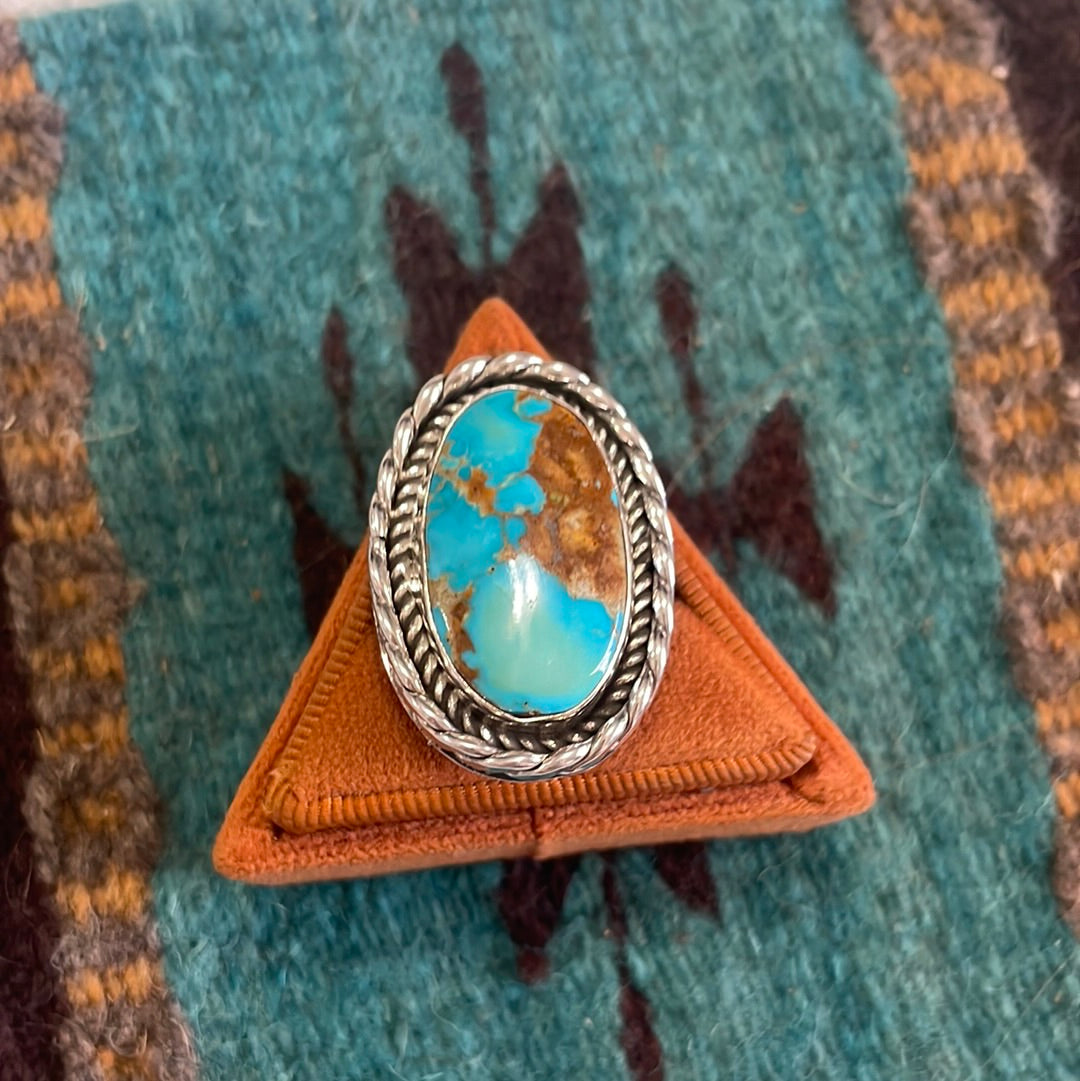 Beautiful Navajo Sterling Silver Turquoise Oval Ring Signed