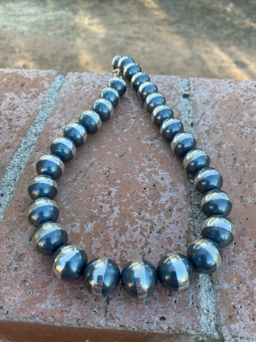 Navajo Pearl Style Sterling Silver Pearls 14mm with extender