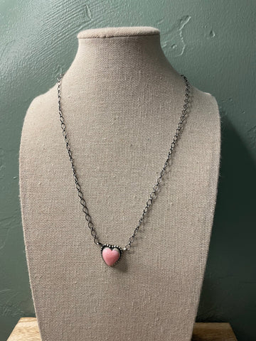 Navajo Queen Pink Conch Shell And Sterling Silver Heart Necklace