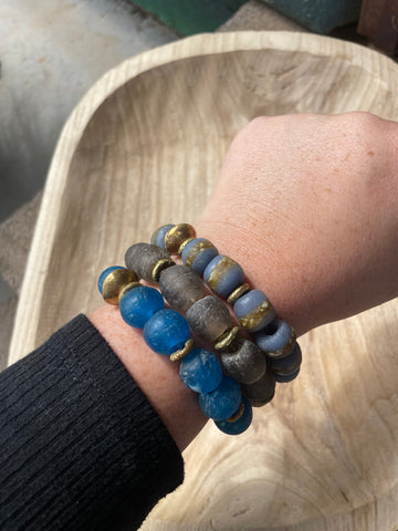 Handmade Recycled Glass Beaded Stretch Bracelet SLATE