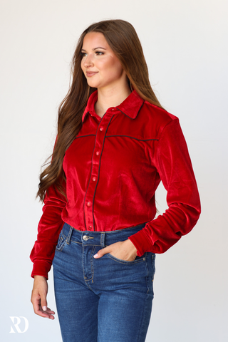 SCARLET VELVET PERFORMANCE SHIRT (ADULT)